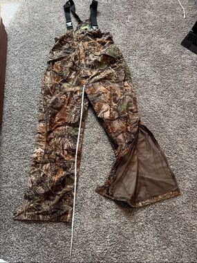 Cabela's Realtree DryPlus Camo Insulated Hunting Bib Overalls